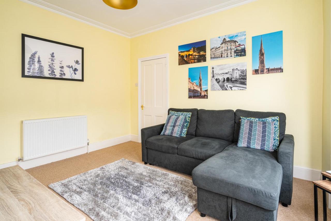Ferienhaus Fantastic, Spacious 3 Bedroom House With Garden