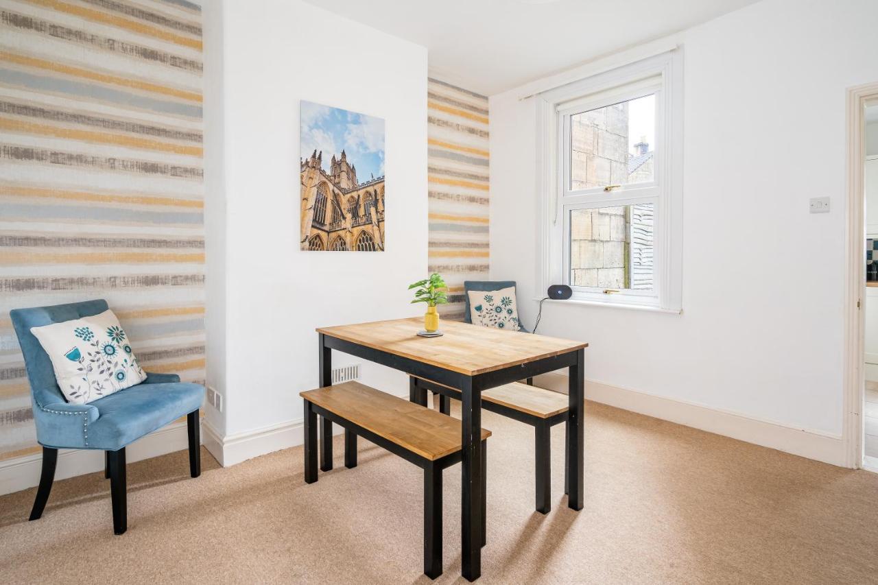 Fantastic, Spacious 3 Bedroom House With Garden Ferienhaus *
